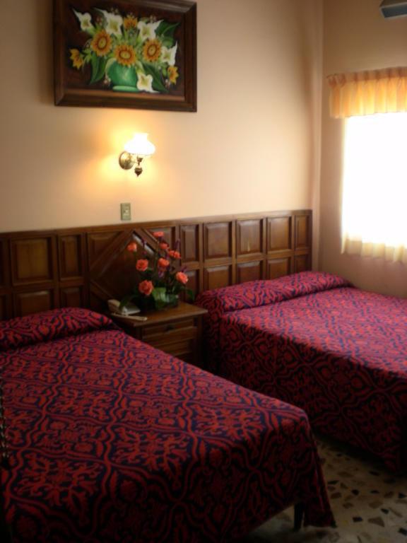 Hotel Tajin Papantla de Olarte Quarto foto